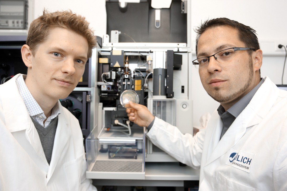 Dr. Georg Schaumann (links) und Dr. Stephan Binder (rechts)