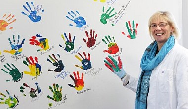 Liesel Koschorreck im JuLab des Forschungszentrums