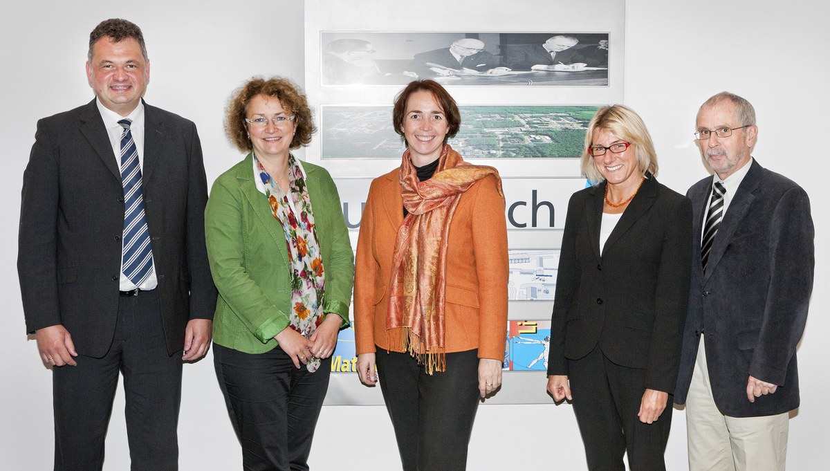 Prof. Sebastian M. Schmidt, Gabriele Molitor, Angela Freimuth, Ingola Schmitz und Winfried Cremerius
