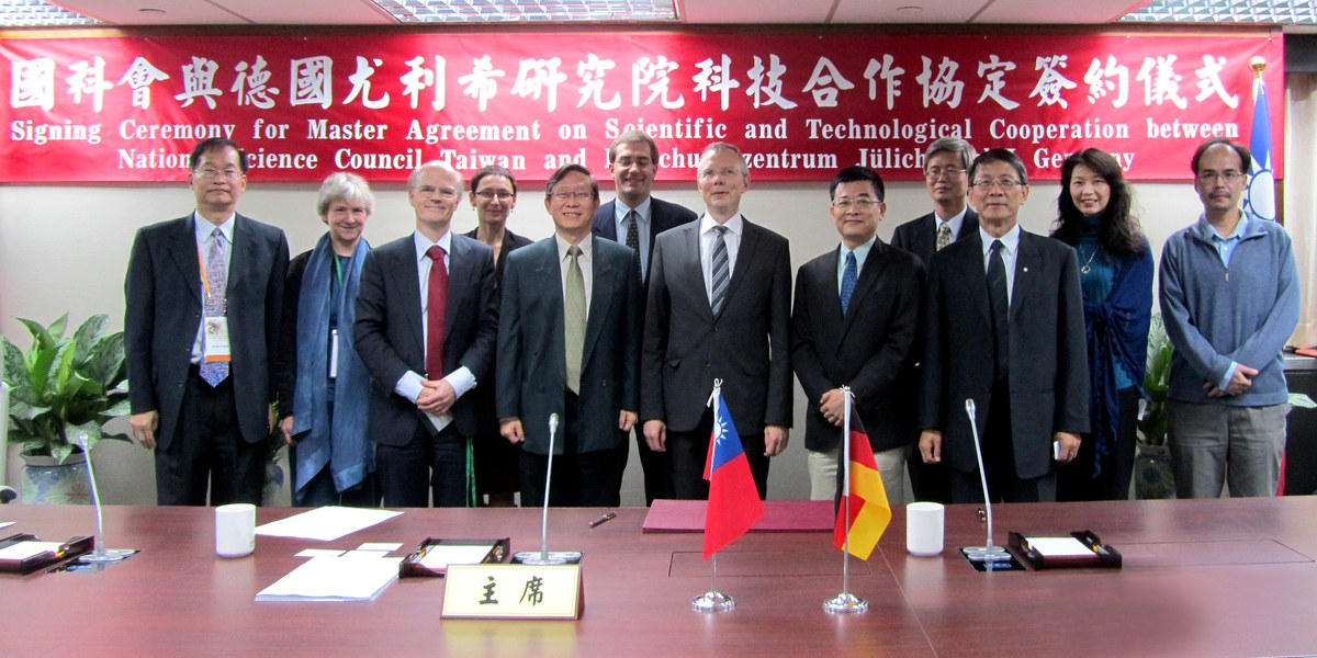 Jülicher Delegation mit Prof. Harald Bolt zu Besuch in Taiwan
