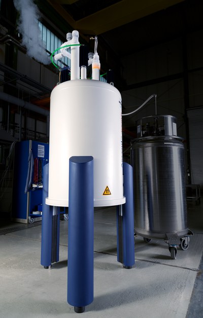 Kernspinresonanz-Spektrometer für die Forschung an Batterien und Brennstoffzellen