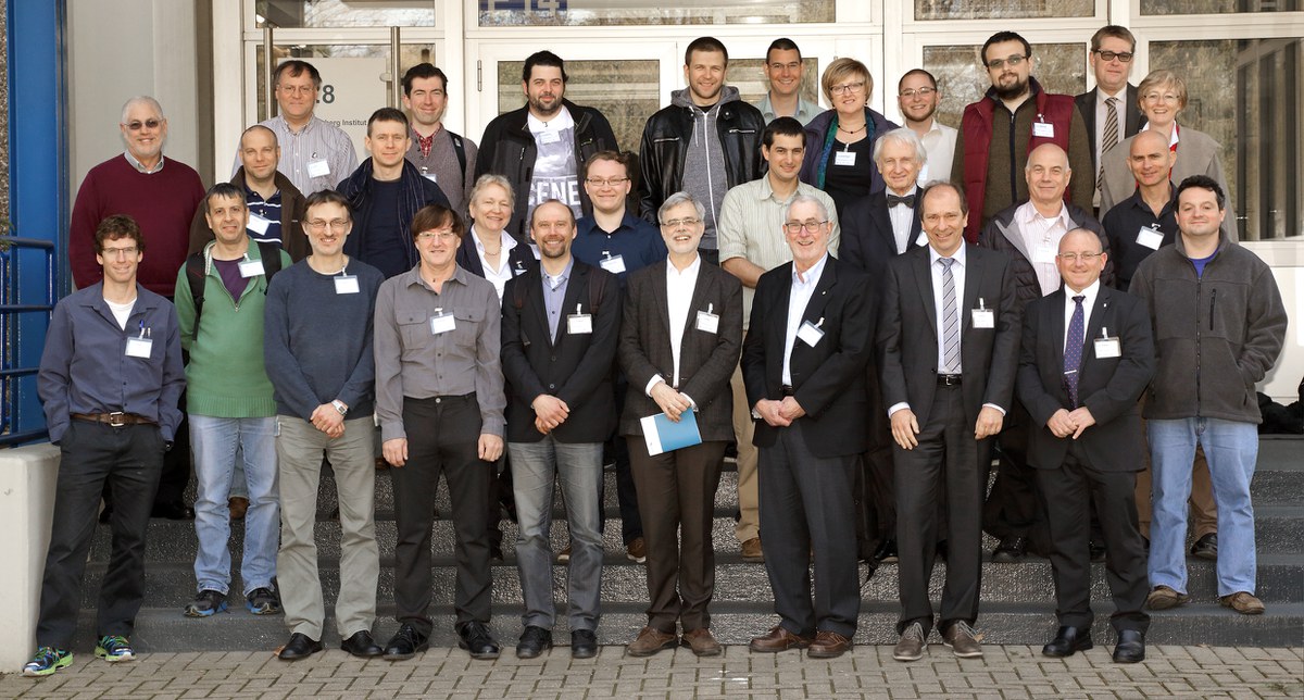 Gruppenbild der Teilnehmer des Umbrella Symposiums 2016
