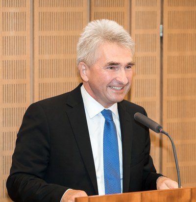 Prof. Pinkwart am Rednerpult