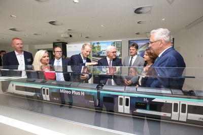 Energie der Zukunft: Bundespräsident Steinmeier besucht das HI ERN in Erlangen
