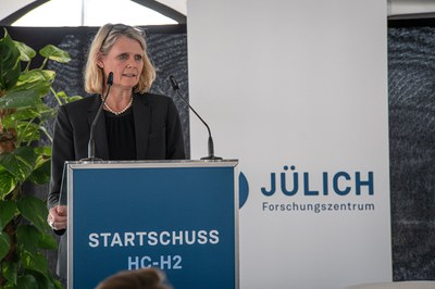 HCH2-Helmholtzcluster-Wasserstoff-FZ-Juelich-Startschuss-HQ-P1202323_2500.jpg