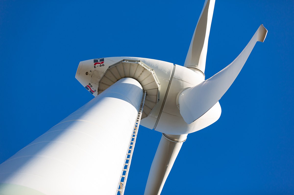Wind turbine photographed from the ground