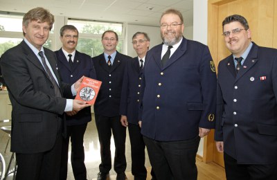 2006-10-12-Zertifizierung_BF_001_klein_jpg