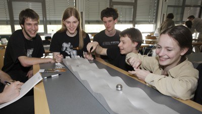 694_PREV_Physik Olympiade_01_JPG