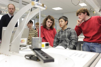 762_PREV_physik_olymp_2010_150_jpg