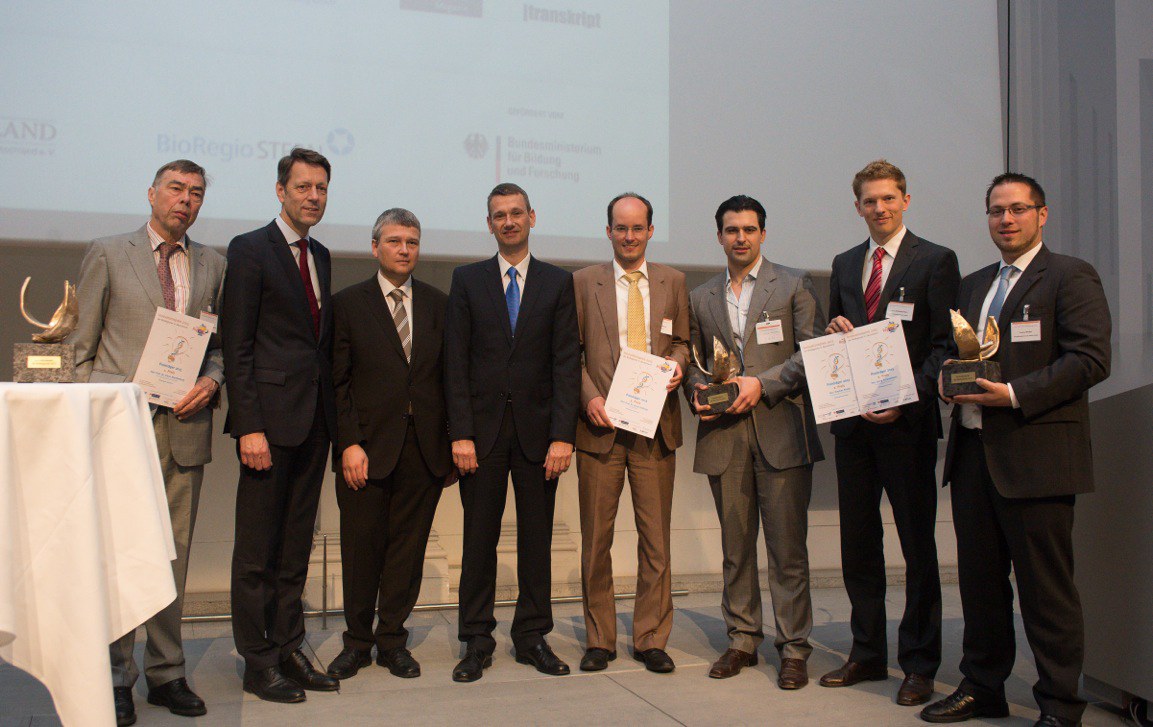 Gruppenbild der Preisverleihung 2013
