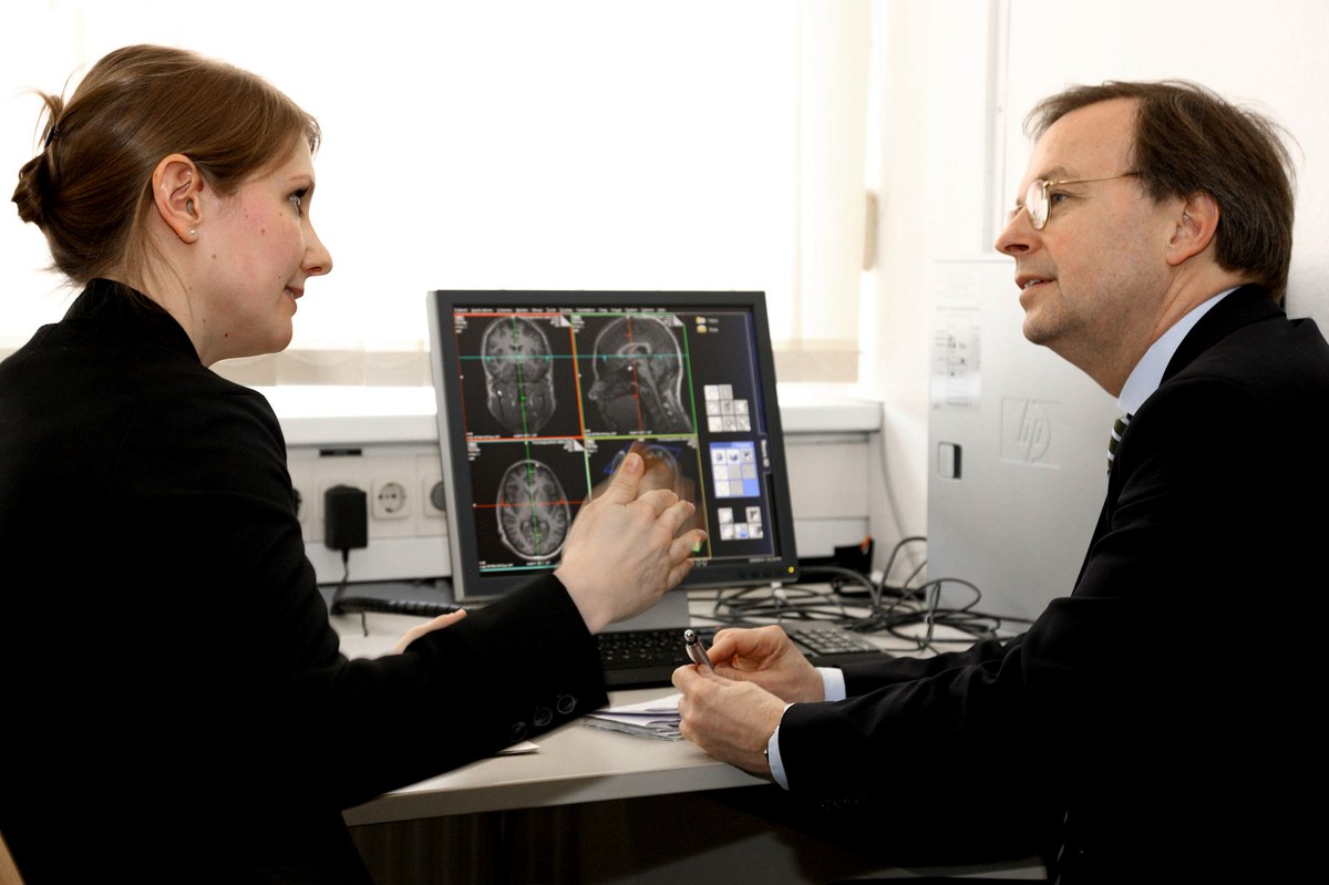 Dr. Simone Vossel und Thomas Rachel