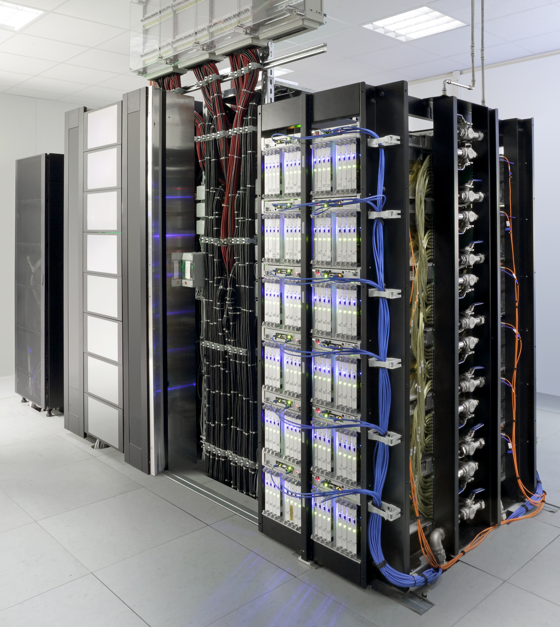 DEEP-System am Jülich Supercomputing Centre (JSC)