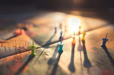 Über den Beginn eines D&I Projekts, Reisemetaphern und Karten