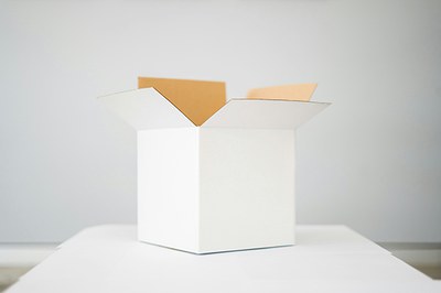 Über das Einpacken, Auspacken und die Entwicklung einer Mitarbeitenden-Befragung