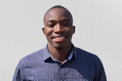 Portrait von Kouroumlakiwé Yoma, Masterabsolvent des International Masters Programme in Energy and Green Hydrogen (IMP-EGH).