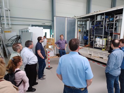 20240604_164856_visiting-IET-2-INW_impressive-LOHC-technology.jpg