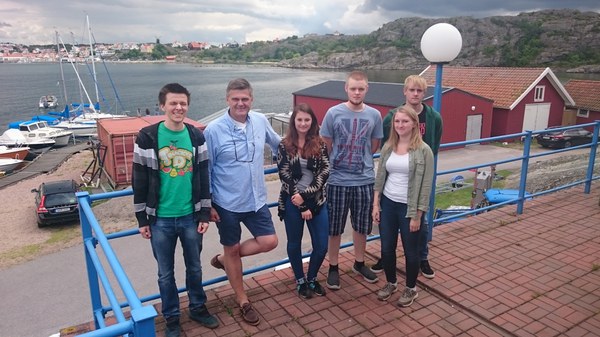 Auf Exkursion in Schweden (v.l.n.r.): Simon Lemm, Ausbilder Thomas Muckenheim, Alexandra Schmitz, Dominik Honold, Steffen Werner und Jacqueline Fuchs. Quelle: privat