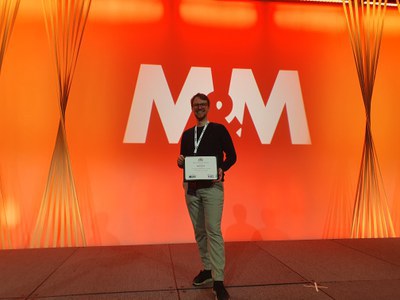 Dr.-Ing. Birk Fritsch mit Best Paper Award im Rahmen der M&M 2024 in Cleveland (Ohio)