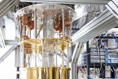 QSolid-Projekt: Supraleitender Quantencomputer eng in HPC-System eingebettet
