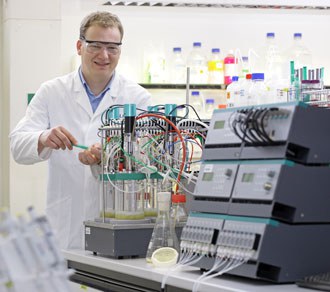 Portrait Prof. Dr. Marco Oldiges