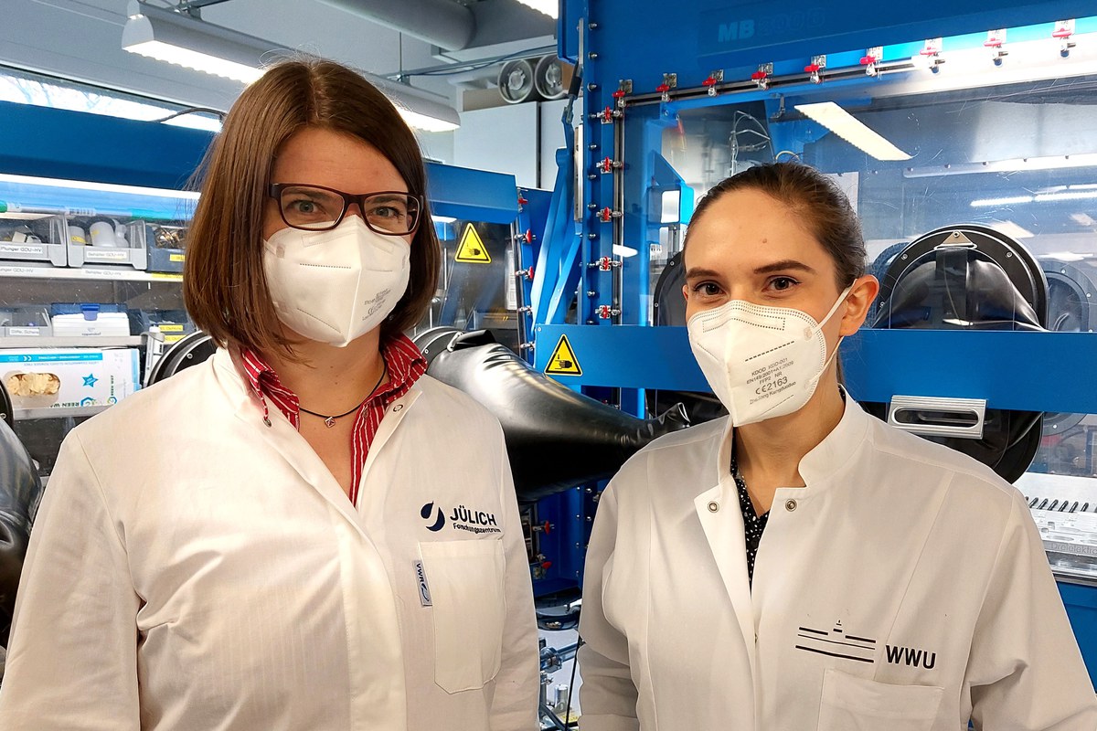 Kerstin Neuhaus und Iris Dienwiebel