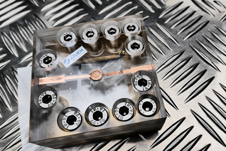 It’s All in the Mix: Jülich Researchers are Developing Fast-Charging Solid-State Batteries