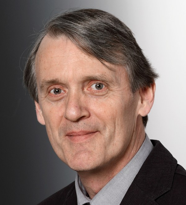 Dr. L.G.J de Haart