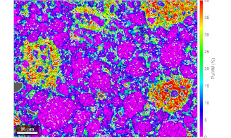 Bunte pixelige Flächen mit mehreren unregelmäßigen Mustern in Orange, Gelb und Grün auf violettem Hintergrund. (Mistral: Mistral Medium 3.5, 2026-07-15)