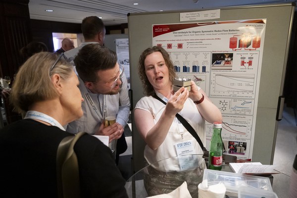 MEET Doktorandin Karin Sowa gewinnt Posterpreis