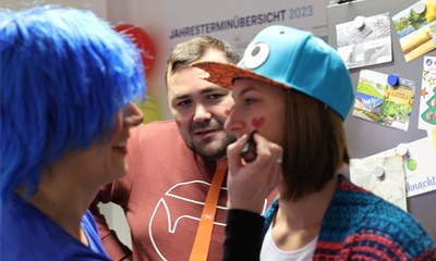 Karneval_02_300x500.jpg