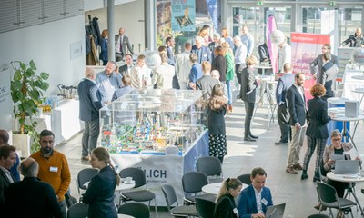 Veranstaltungen_03_300x500.jpg