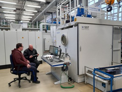 Modernisierung der 4m³ Elektronenstrahl-Schweißmaschine K40