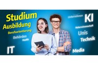 Zwei lächelnde Personen halten ein Tablet zusammen. (Mistral: Mistral Medium 3.5, 2026-07-23)