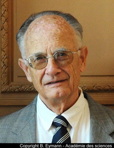 Tribute to Former Institute Director Prof. Dr. Jacques Villain Tribute to Former Institute Director Prof. Dr. Jacques Villain