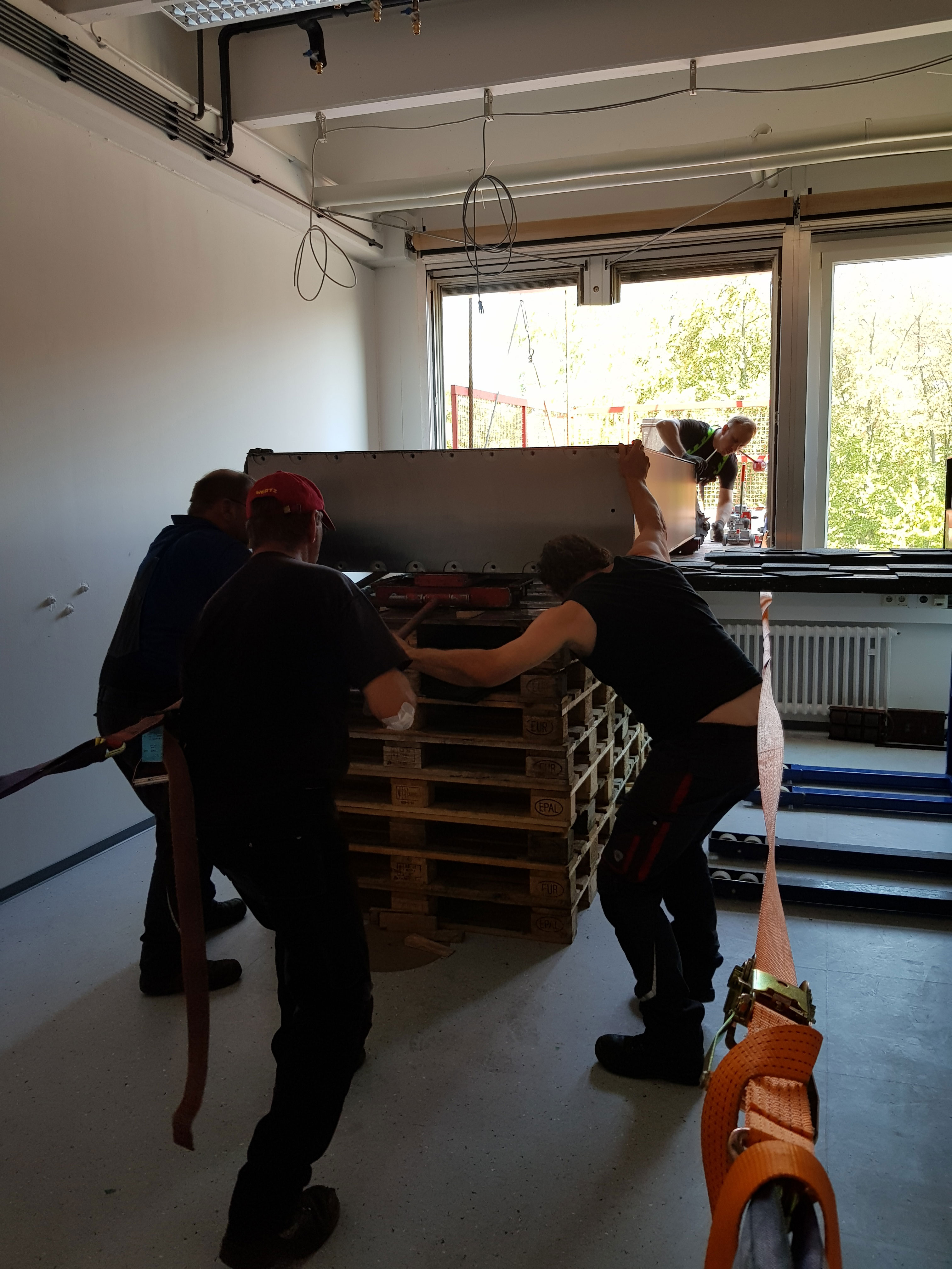 2018_07_27-Lasertisch3