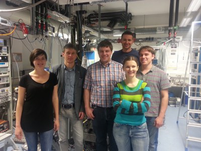 GruppenFoto-Electronic%20Structures_jpg.poster.jpeg