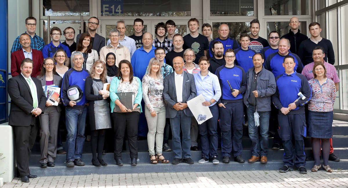 Gruppenbild_2015.jpg