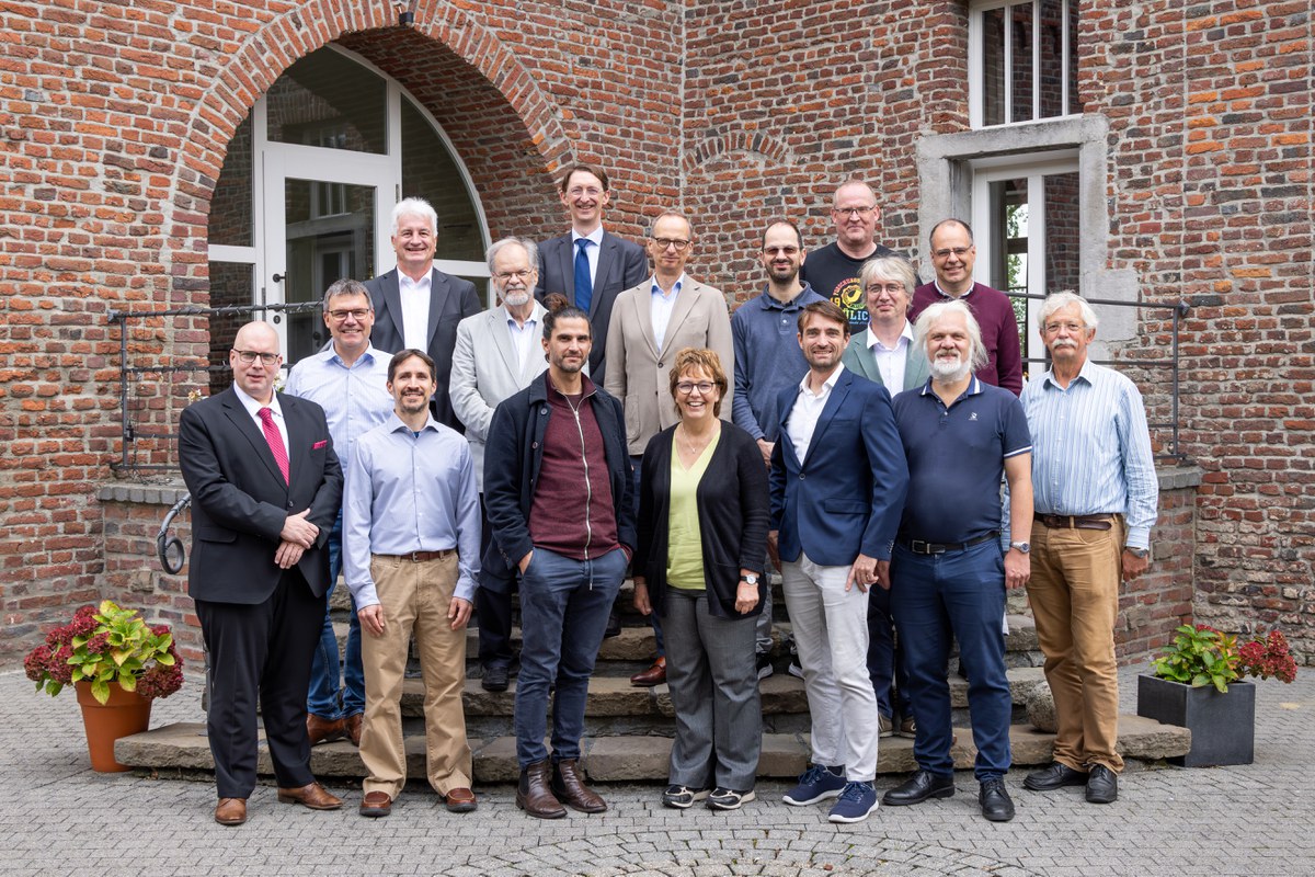 Aufbau und Organisation