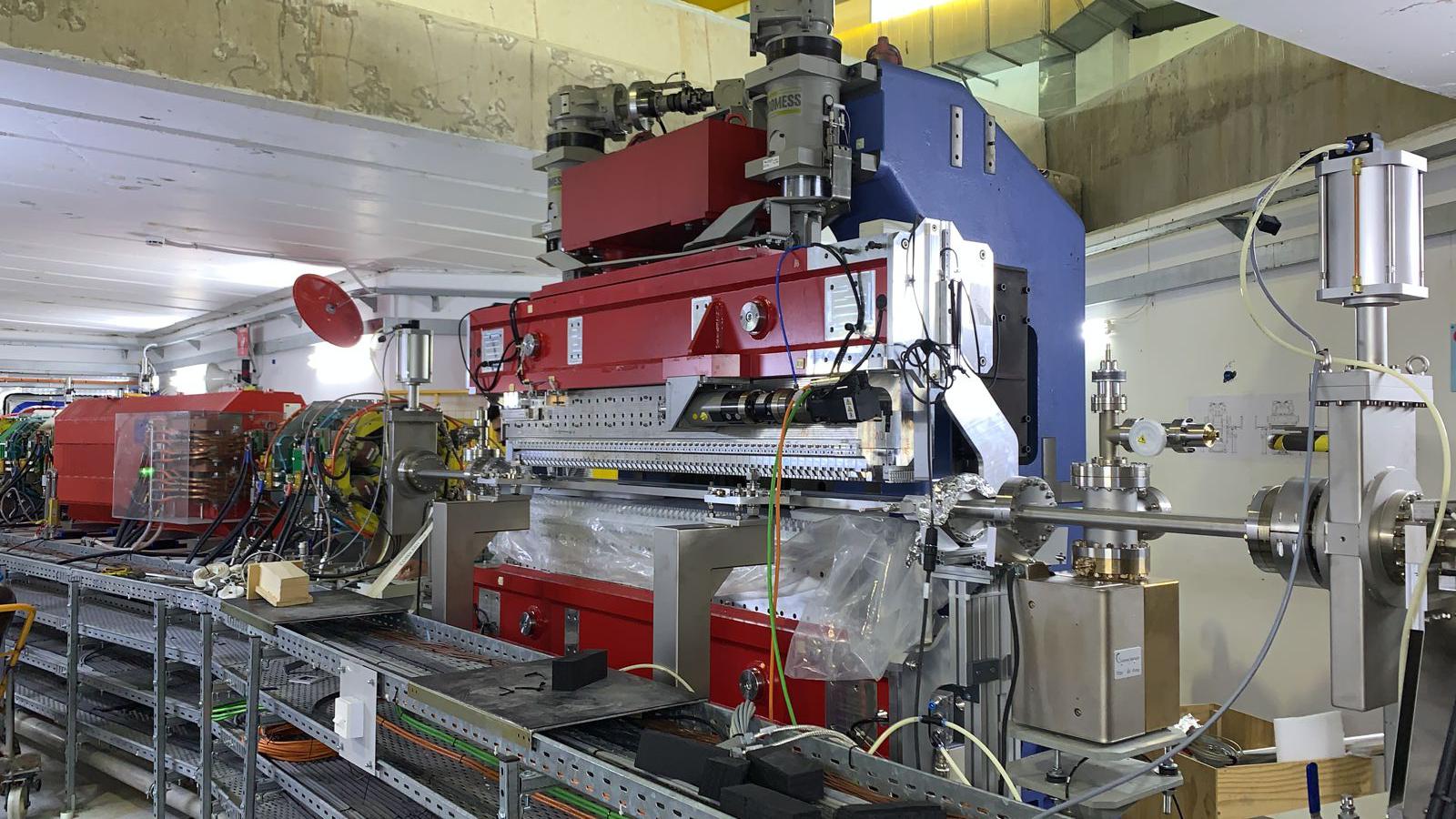 Eröffnung der Helmholtz-SESAME-Beamline HESEB