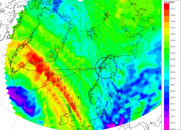 CLAMS forecast of N2O at 150hPa, which is the flight altitude of HALO. The planned flightpath is indicated with the dark red line. Forecast by Jens-Uwe Grooß, FZJ.