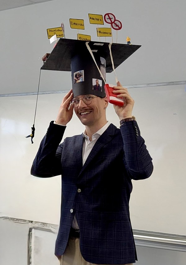 Dr. Tobias Schulte to Brinke defended his Ph.D. thesis