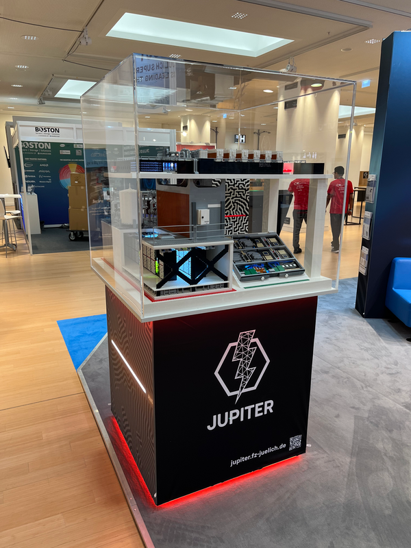 ISC25: Action-packed days dedicated to JUPITER, quantum power, and networking