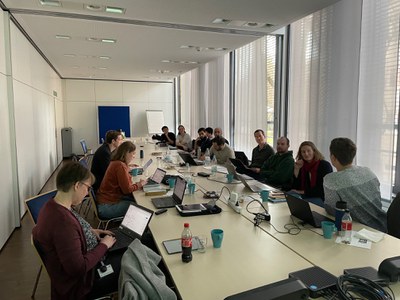250304.OnTable_a_IMG_3392.jpg