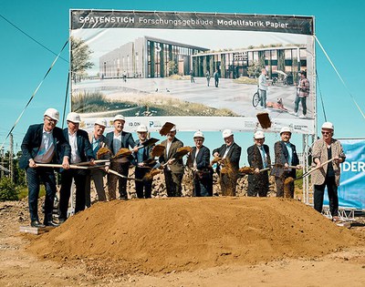 Groundbreaking ceremony for the Düren paper model factory