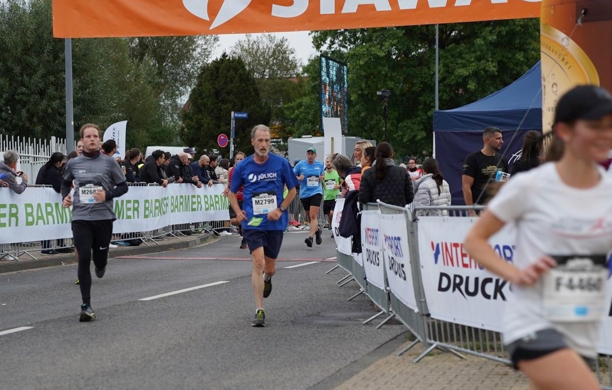 IBI-3 in FZJ Team at 9. Aachener Firmenlauf