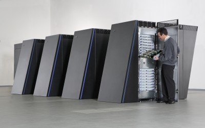 496_PREV_2007-06-25_jubl_supercomputer_014_Kopie_JPG