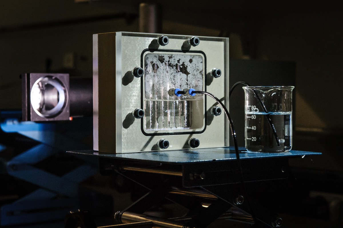 Lab set-up for artificial photosynthesis