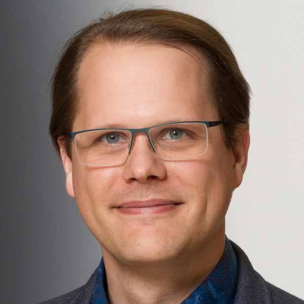 Oliver Bertuch