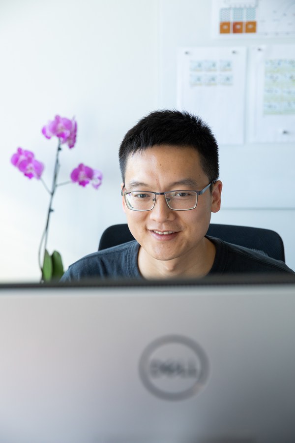 Jun Huang