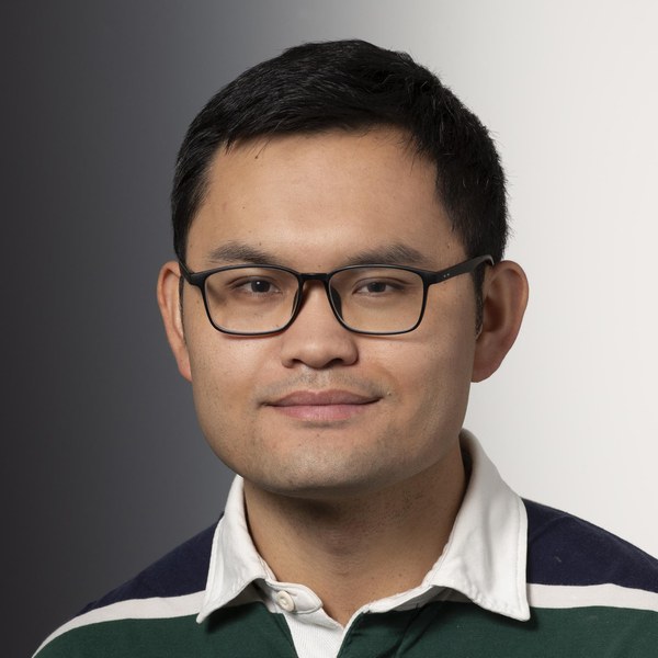 Chenkun Li